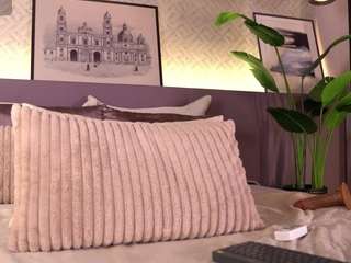 ellediane webcam camsoda model stream image