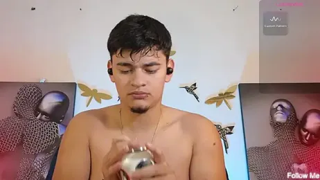 VikoHands webcam model stream image