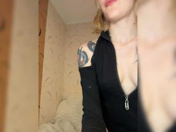 AlinnaAnnila webcam bongacams model stream image
