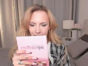 tiffany_king webcam model stream image