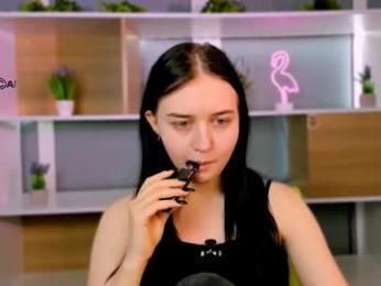 miki_ti webcam model stream image