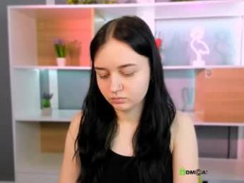 miki_ti webcam model stream image