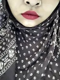Indian-Nazia webcam model stream image