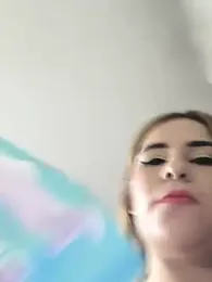 Aurora-Rossi webcam model stream image