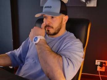 angeloeric webcam model stream image