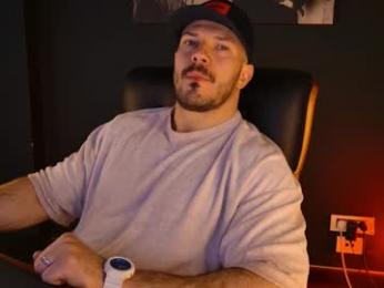 angeloeric webcam model stream image