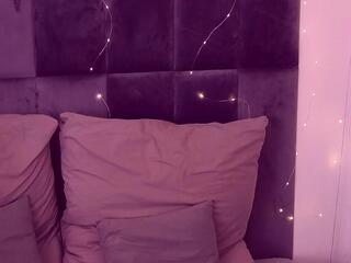 Sara Maya webcam model stream image