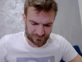 10in_deluxe webcam chaturbate model stream image