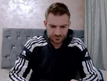 10in_deluxe webcam chaturbate model stream image