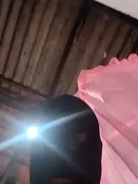 LarkingNewel webcam stripchat model stream image