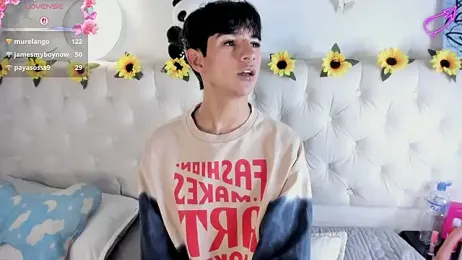 AleAurarashi webcam model stream image