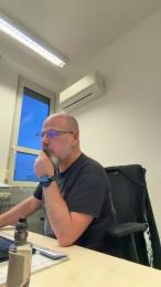 german_9inch webcam model stream image