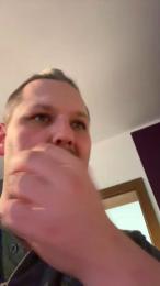 mend18 webcam model stream image