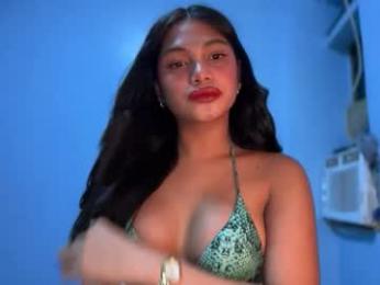 sweet_scarllet12 webcam chaturbate model stream image