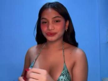 sweet_scarllet12 webcam model stream image