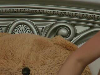 Ivy Samek webcam model stream image