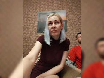 Andre-Blondinochka webcam model stream image