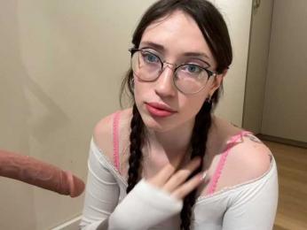 KellyyBeryy webcam bongacams model stream image