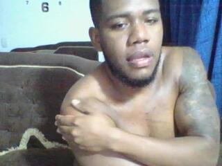 Joan Saenz webcam model stream image