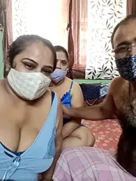 HoneyHush webcam model stream image