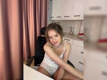 Lunaaaura webcam bongacams model stream image