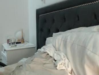 lady____a webcam model stream image