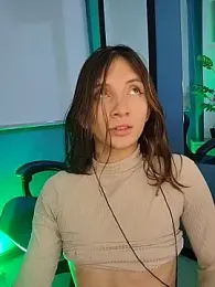 Feniix__ webcam stripchat model stream image