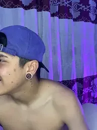 Abusive_cousin webcam model stream image