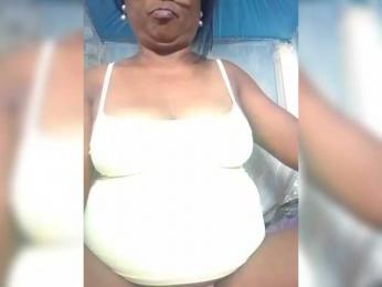 hotmomsexy webcam bongacams model stream image