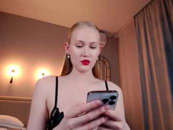 blondiemermaid webcam model stream image