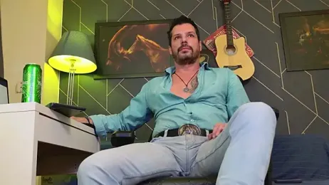 ChrisKox webcam model stream image