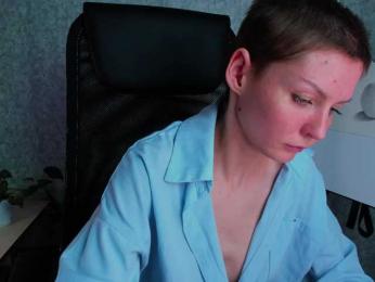 _esha_ webcam model stream image