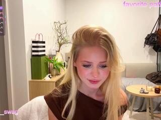 Jeanie Dewees webcam model stream image