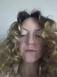 KattyLuuu webcam model stream image