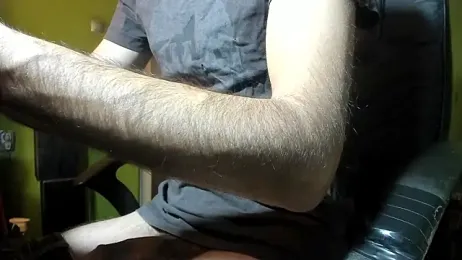 BigCumShoot webcam model stream image