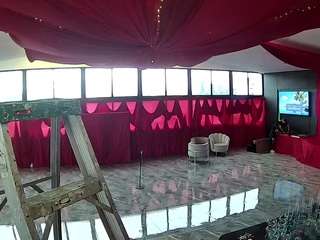 voyeurcam-casa-salsa-gym-bike webcam model stream image