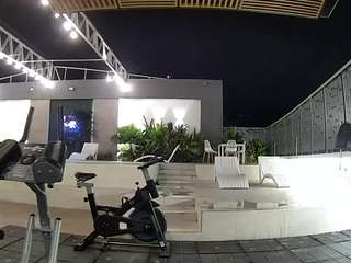 voyeurcam-casa-salsa-gym-bike webcam model stream image