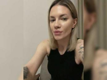 Millashaa webcam model stream image