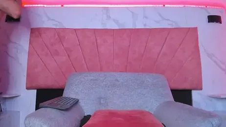 HellAndDante_ webcam model stream image