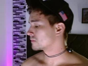 ian_davis webcam chaturbate model stream image