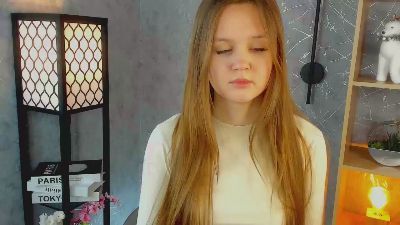 IndiaMclaren webcam model stream image