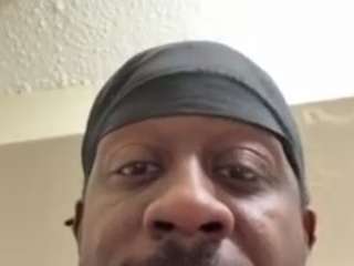 bedroombully77 webcam model stream image