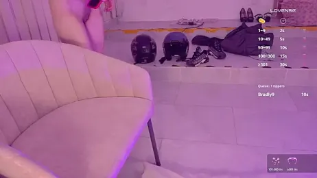 juliie_star webcam model stream image