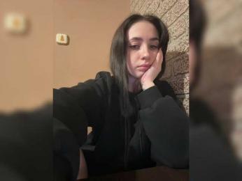 Hikikomori27 webcam model stream image