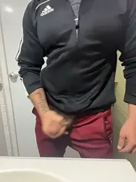 wolfbucker webcam model stream image