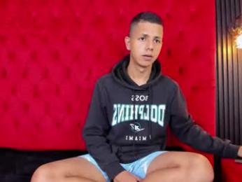 anyanddimitry webcam model stream image