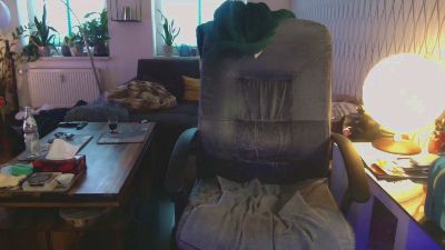 tom0819 webcam model stream image