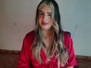 Aria Fernandez webcam model stream image