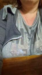 QueenFury webcam model stream image