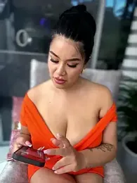 Issane_Peru webcam model stream image